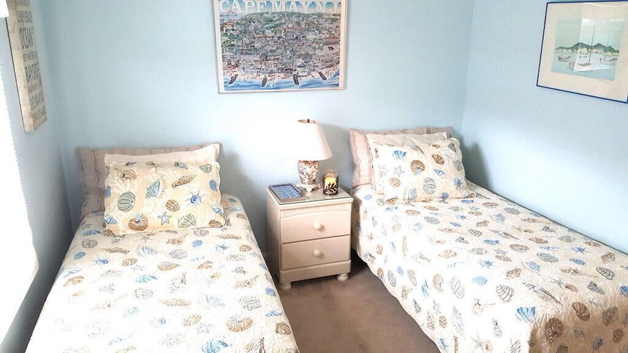 Bedroom 2, Stockley Street 311, Sussex