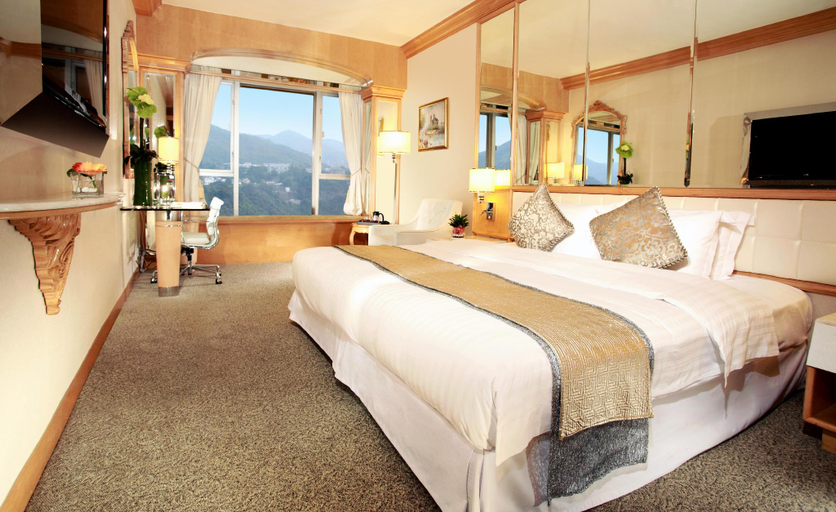 Bedroom 16