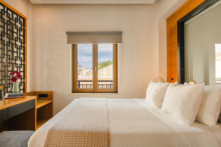 Bedroom 5, Querini Luxury Suites, Crete