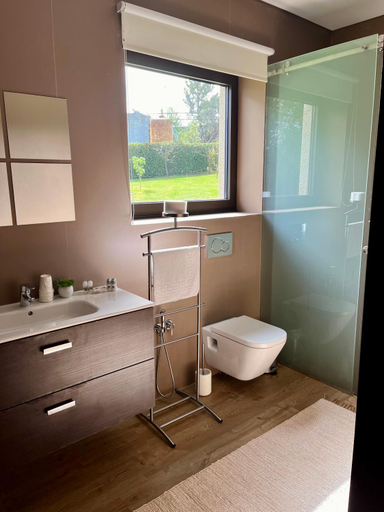 Bathroom 4, Bosque da Harmonia, Cabeceiras de Basto