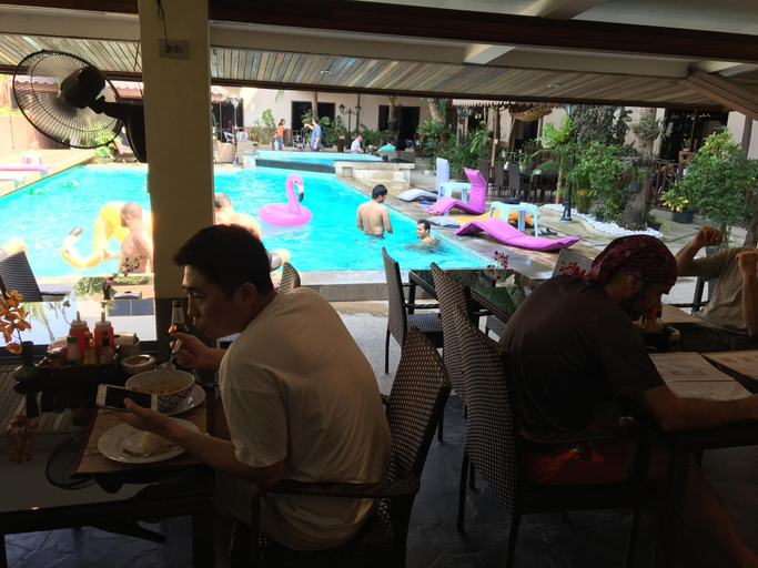 Food & Drinks 4, Cocco Resort, Pattaya