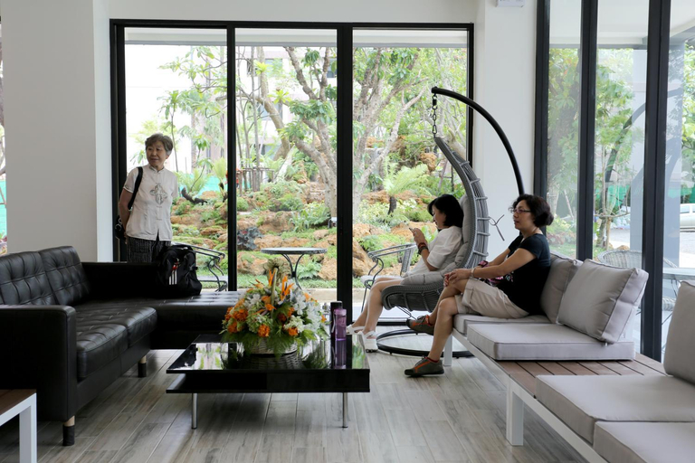 Public Area 3, Bangkok Oasis Hotel, Ratchathewi