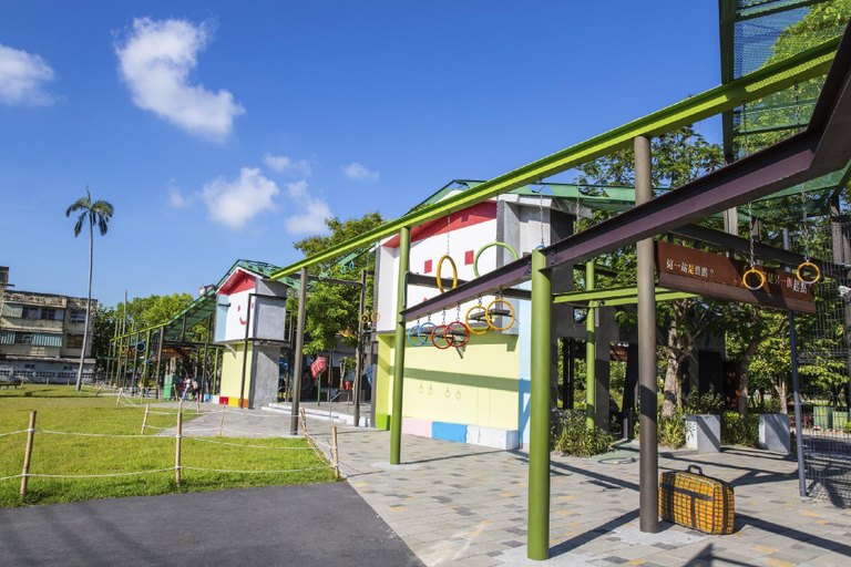 Nearby Landmark 5, hsueh_house, Yilan