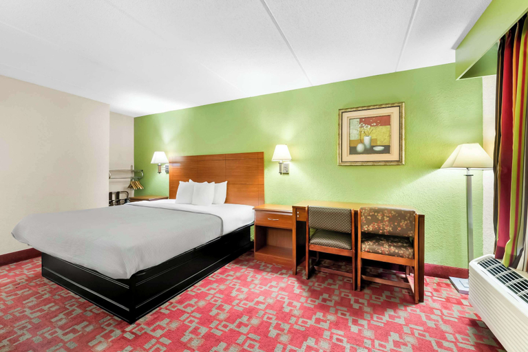 Bedroom 3, Quality Inn Selma - Smithfield, Johnston