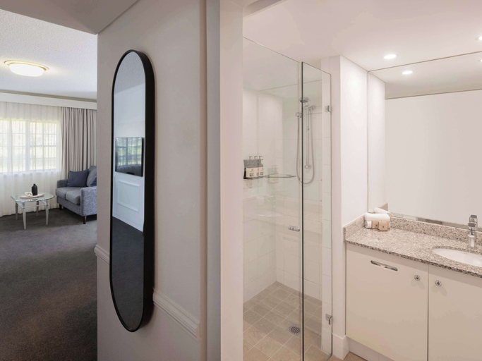 Bathroom 8