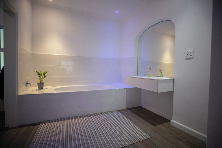 Bathroom 5, theLAB BLUE, Cape Winelands