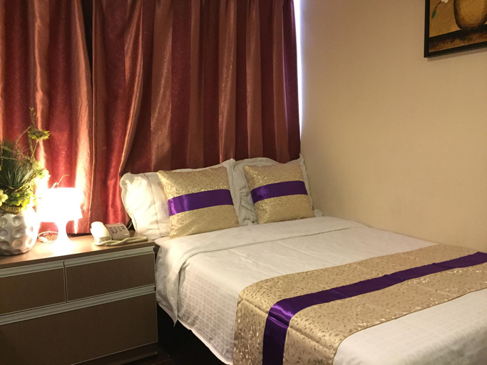 Bedroom 18