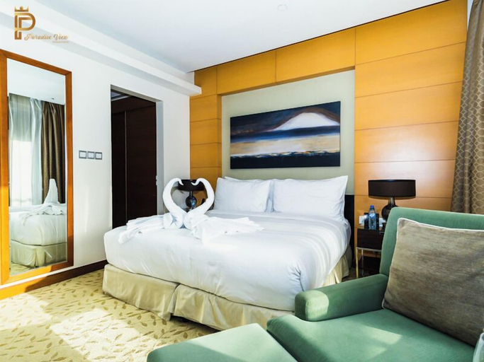 Others 5, Large Modern 1-Bedroom Apartment in Bay Square 9, Dubai