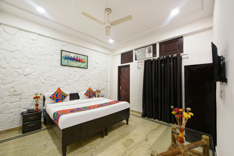 Bedroom 4, Fabhotel Silver Stone, Gautam Buddha Nagar