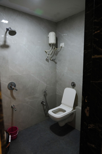 Others 2, Hotel Shabana Colaba, Mumbai City