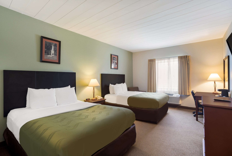 Others 4, Quality Inn & Suites Monterey I-40, Putnam