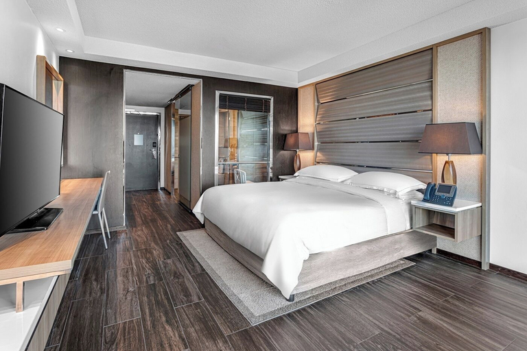 Bedroom 3, Resorts World Bimini