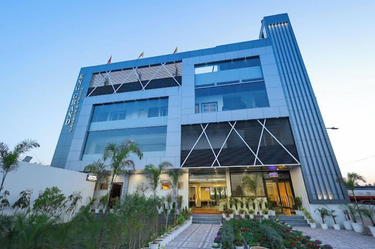 Exterior & Views 2, Hotel KNG Grand, Agra