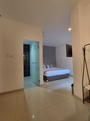 Bedroom 4, The Holiday Guest House, Belitung