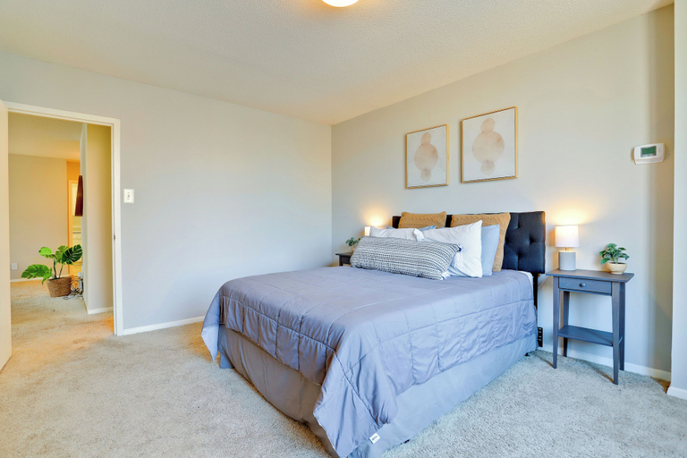 Bedroom 3, Restful Stay in DC Apartments, Arlington