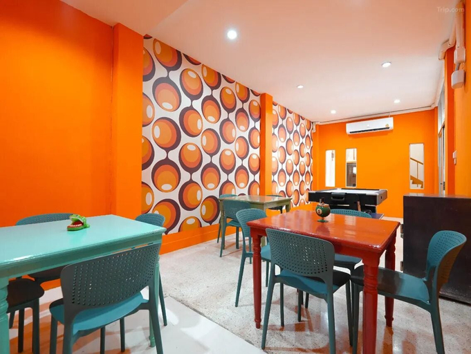 Food & Drinks 4, Happy Live Quest Hotel, Ratchathewi