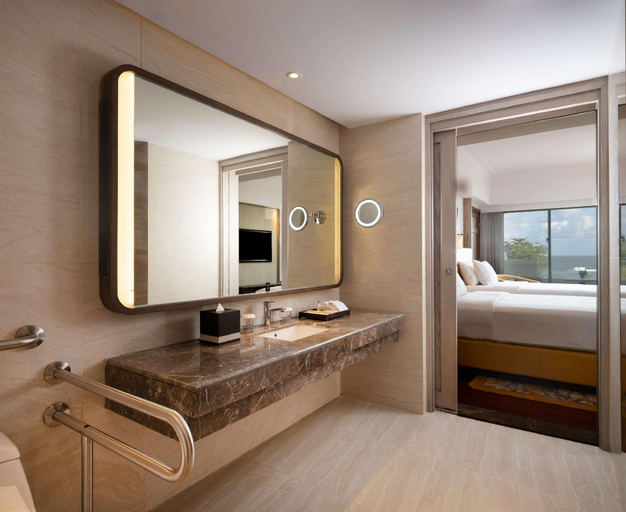 Bathroom 14
