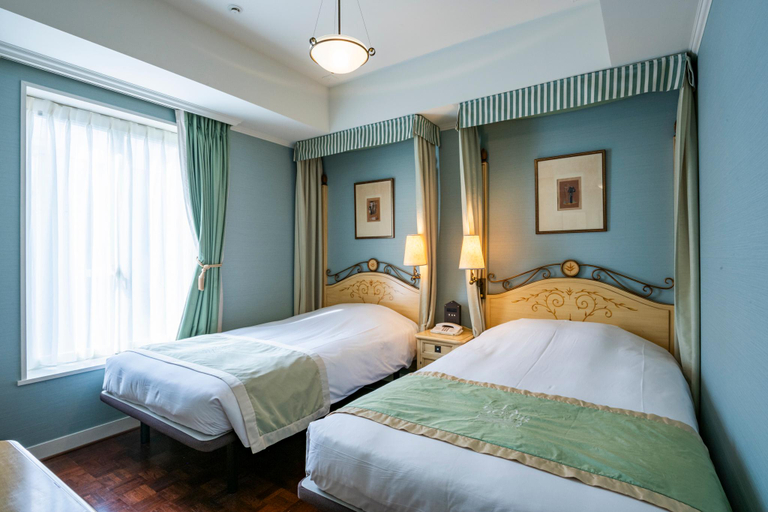 Bedroom 5