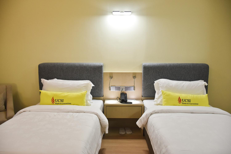 Bedroom 12