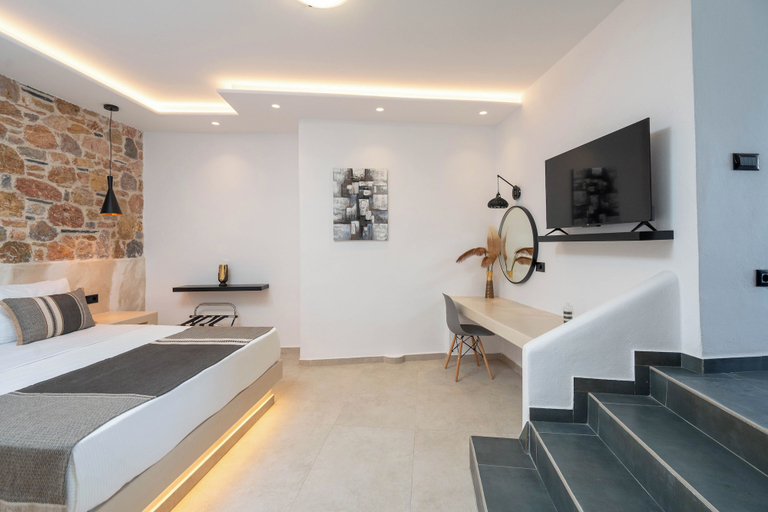 Bedroom 4, Illusion Suites, South Aegean