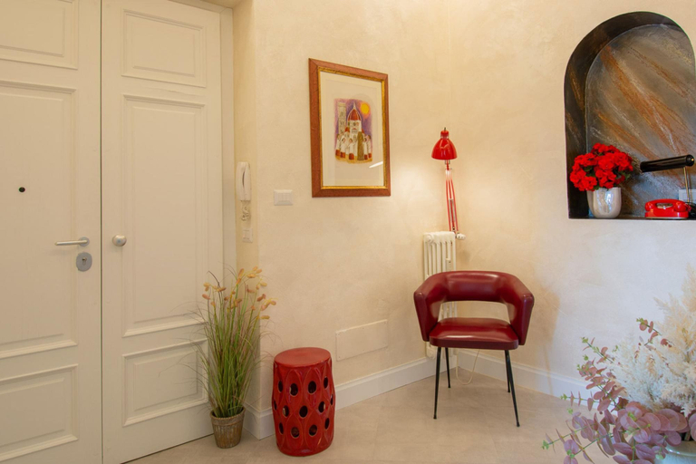 Others 4, Leopolda Chambre in Florence, Florence