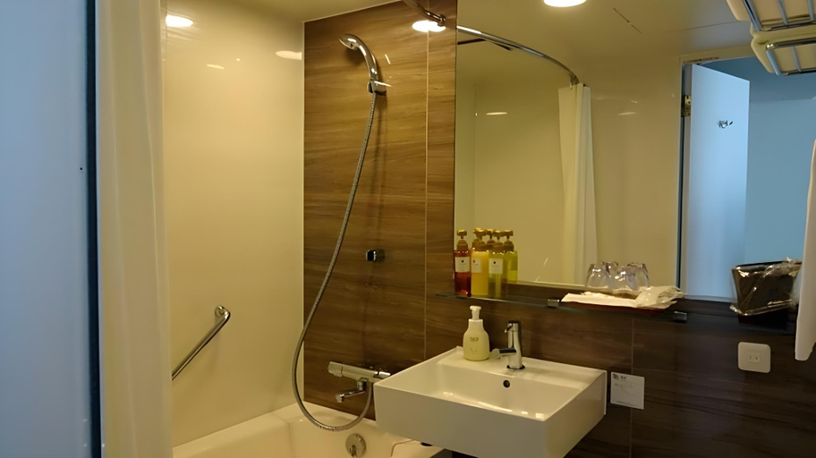 Bathroom 4, Breezbay Hotel Resort & Spa, Yokohama