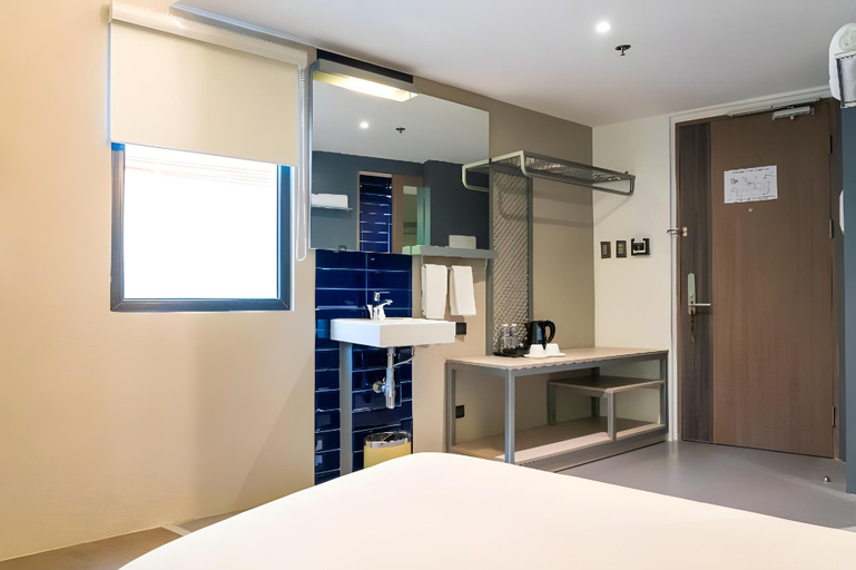 Bedroom 26