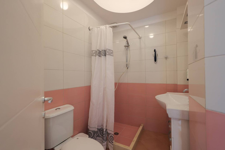 Room 3, Lura Villa 001 in Durr s, Durrësit
