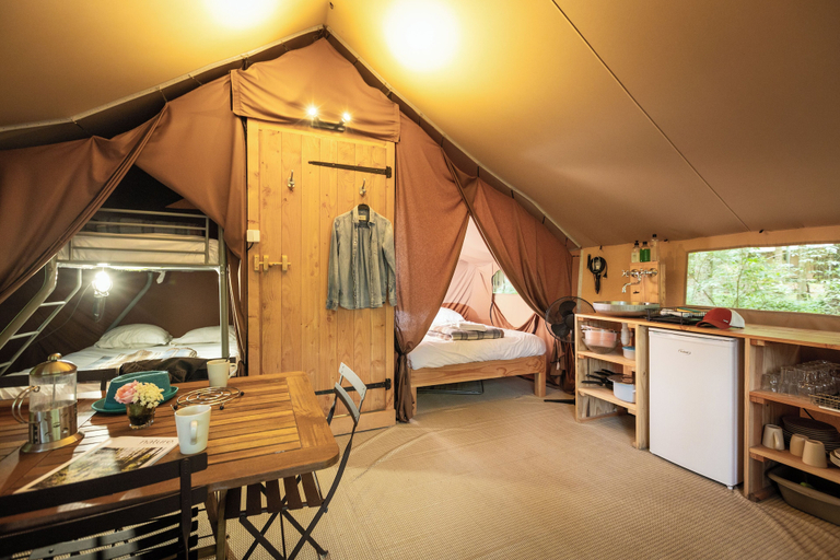 Bedroom 3, Huttopia Arcachon, Gironde