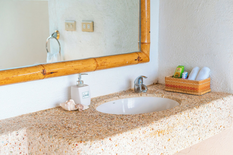 Bathroom 4