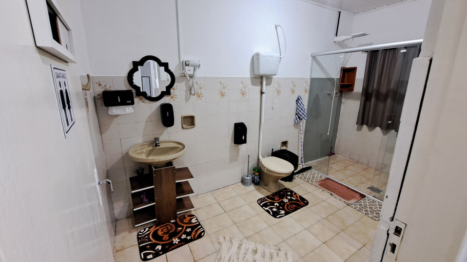 Bathroom, Hostel Coração de Gramado, Gramado