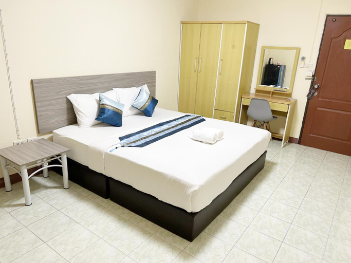 Bedroom 8