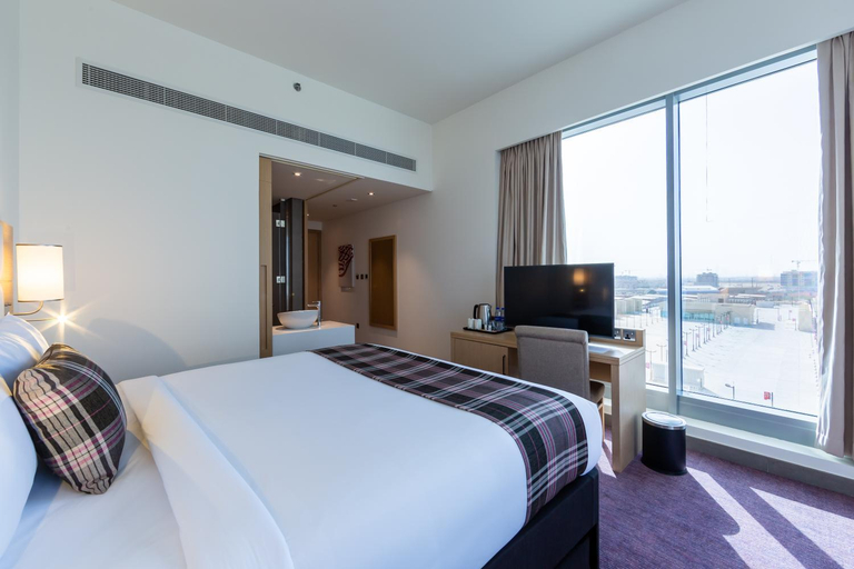 Bedroom 3, Premier Inn Dubai Dragon Mart, Dubai