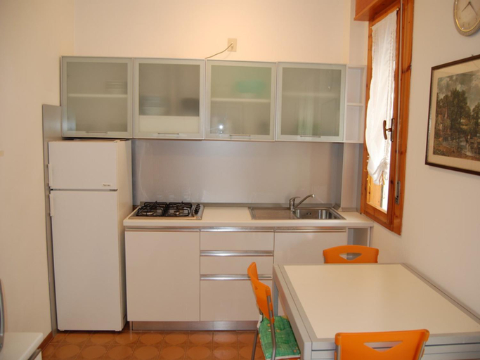 Food & Drinks 4, One-Bedroom Apartment in a residence with 3 swimming pools, Venezia