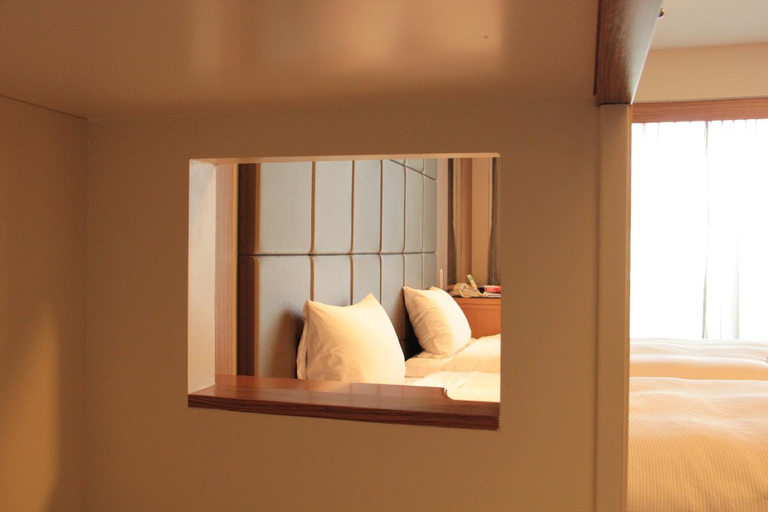 Bedroom 2, Okinawa Kariyushi Beach Resort Ocean Spa, Onna