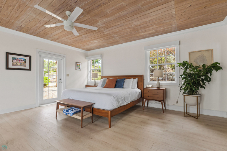 Bedroom 2, Romora Bay Resort & Marina