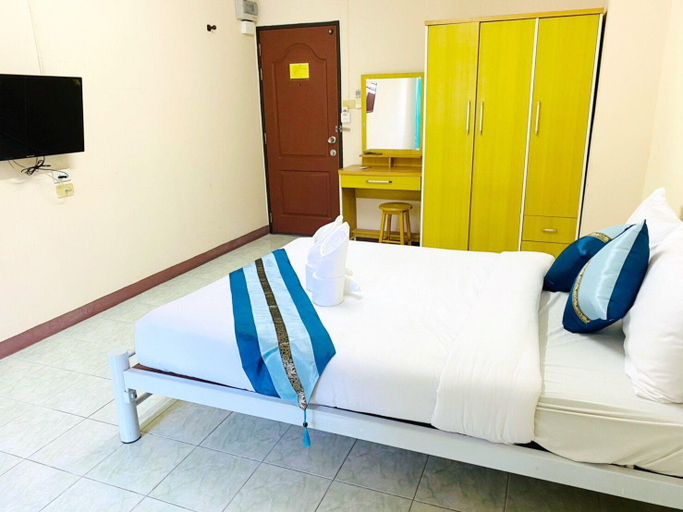 Bedroom 23