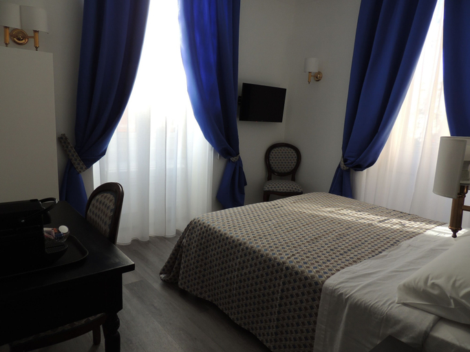 Bedroom 5, Madonna della Neve, Roma
