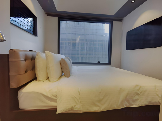 Bedroom 8