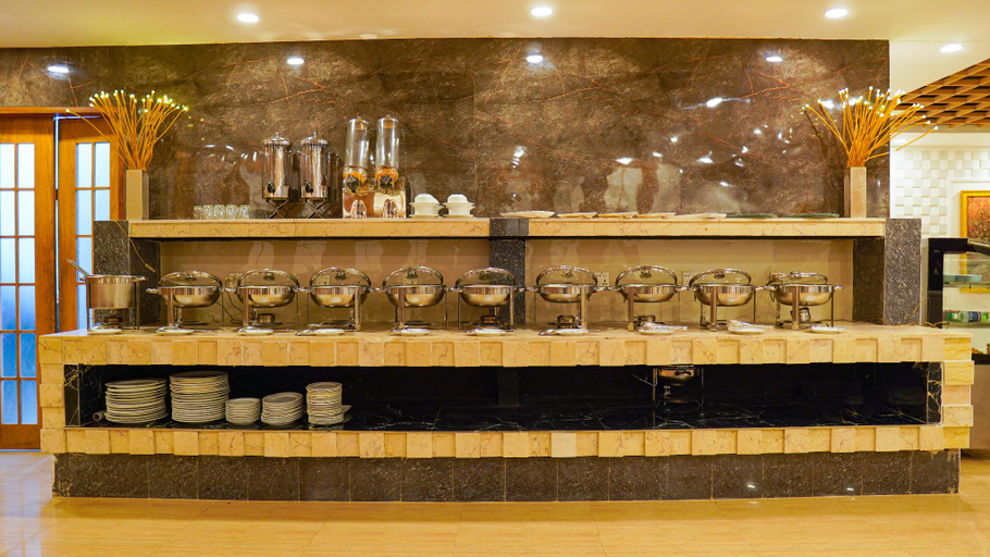 Food & Drinks 5, Grand Vistana, Dhaka