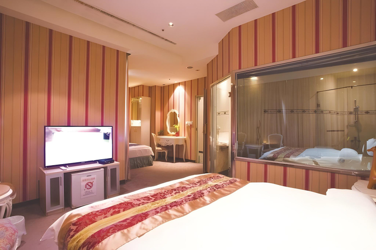 Bedroom 2, Ever Spring Hotel, Taipei City