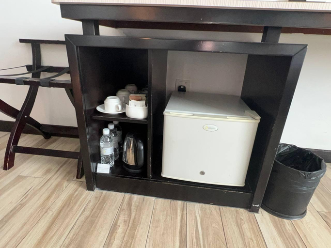 Amenities 12
