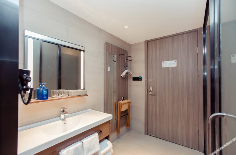 Bathroom 3, Hanting Hotel Wenling Hengfeng, Taizhou
