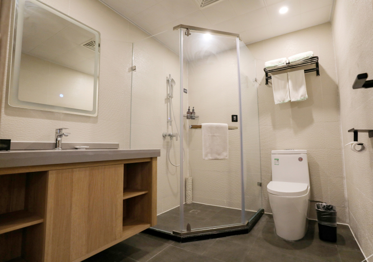 Bathroom 3, GreenTree Inn(No.2 Middle School Store), Liaocheng