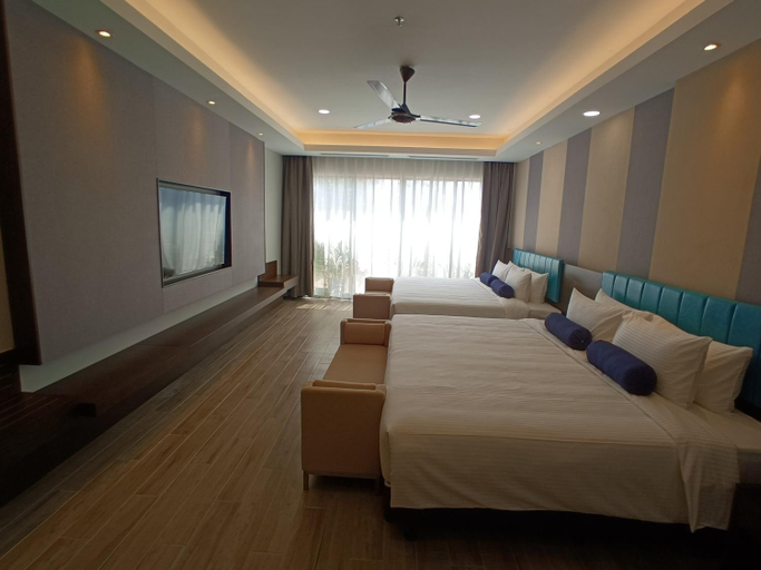 Bedroom 13