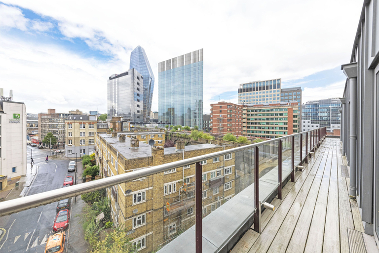 Others 4, Accomodo London Waterloo - Luxury & Spacious Triplex Penthouse on Southbank, London