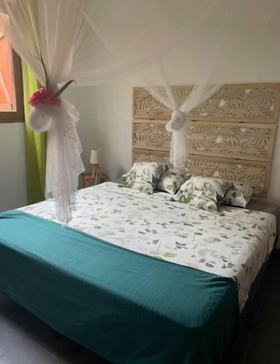 Bedroom 3, Gite La Tortue Bleue, Bouillante