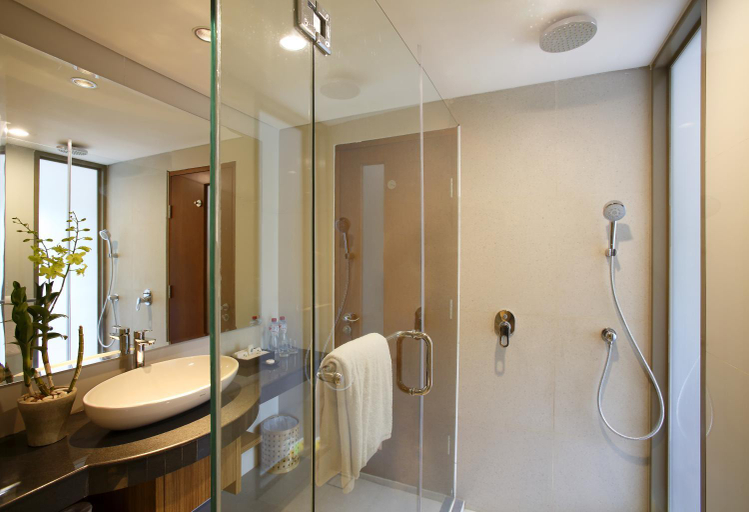 bathroom 15