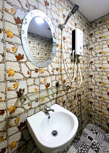 Bathroom 5, Ark Hotel Melawati, Ampang