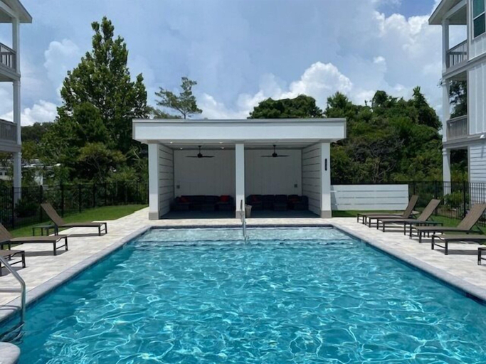 Sport & Beauty, Inlet Beach Retreat With Rooftop Views, 4 Bikes + Free Attraction Tickets!, Walton